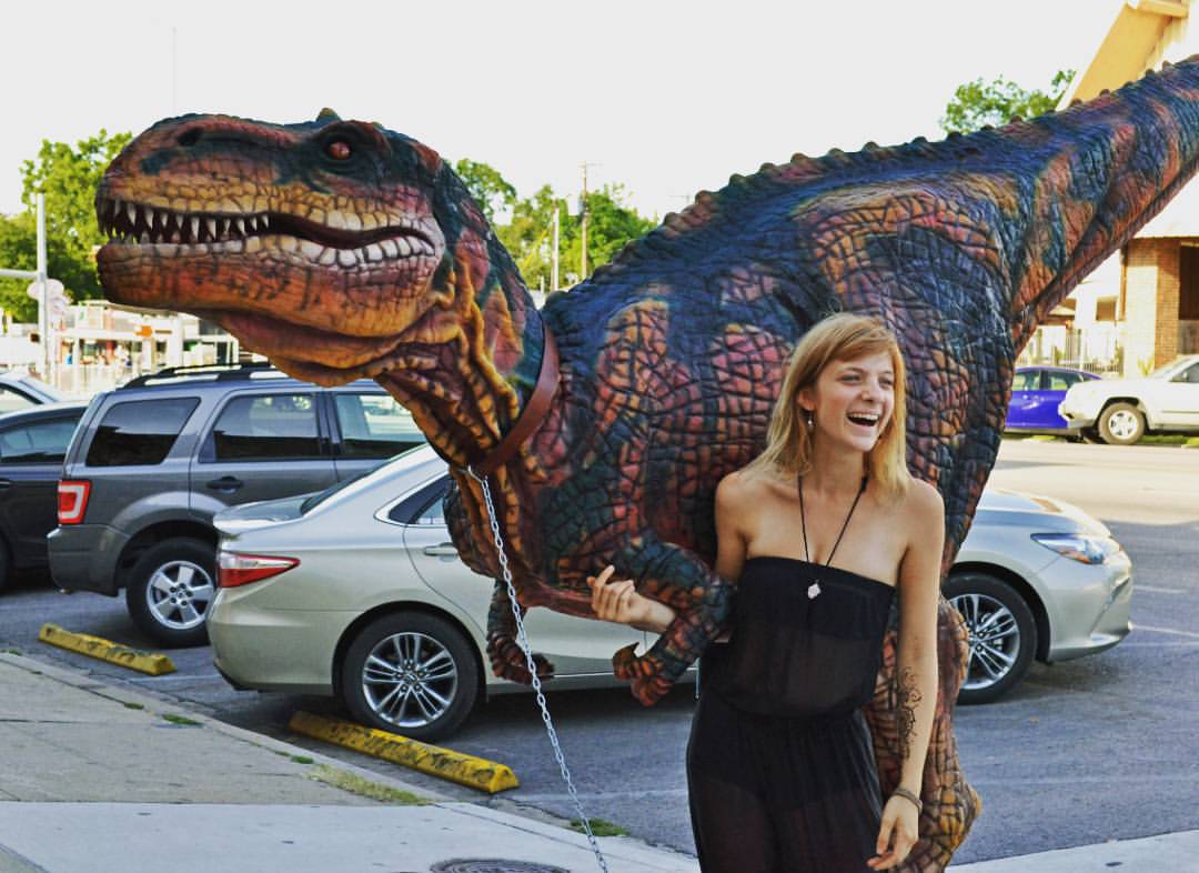Top 150+ dinosaur suit rental